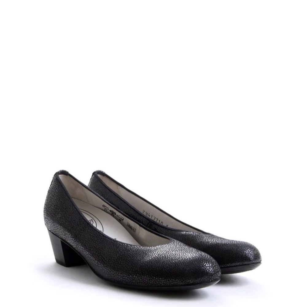 Wauldlaufer heels from Germany